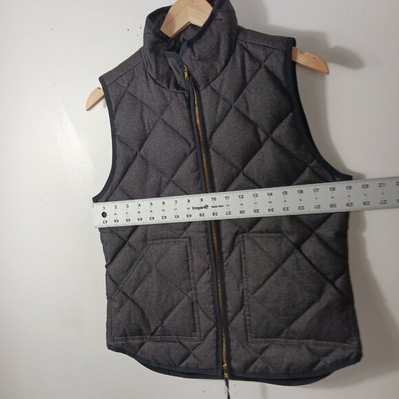 J. Crew Quilted Down & Feather Fill Dark Gray Vest Size Small, Classic Outerwear - Picture 12 of 15